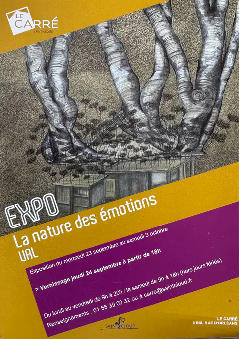 Affiche de l'exposition « La nature des émotions » au Carré : des troncs dessinés au-dessus d'une petite cabane, sur fond ocre et violet.